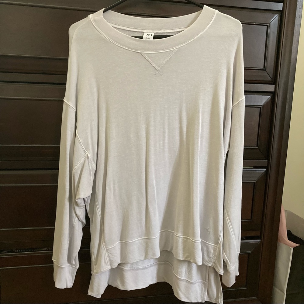 SOLD JoyLab Women’s Lightweight Sweatshirt